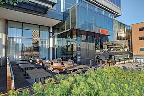 The Farnam, Autograph Collection