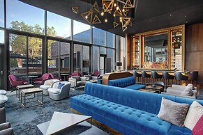 The Farnam, Autograph Collection