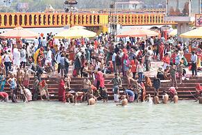 Hotel Divine Residency