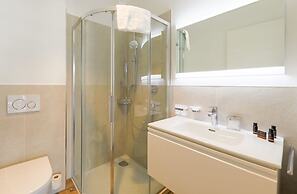 Aurora Mountain Chalet by we rent