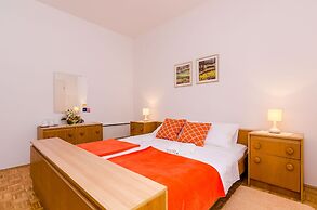 Rooms Batina