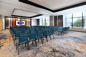 Hampton Inn & Suites Watertown Boston