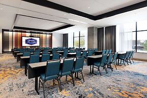 Hampton Inn & Suites Watertown Boston