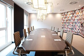 Hampton by Hilton Munich Airport South