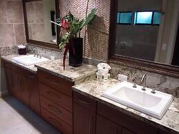 Kapalua Ridge Villa 1214 Gold Ocean View