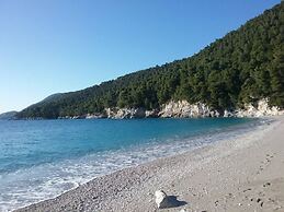 Paradise Found - A Greek Retreat With The View