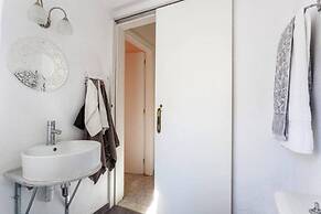 Paradise Found - A Greek Retreat With The View