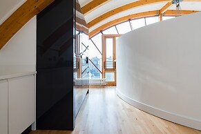 Hausd - Piccadilly Circus