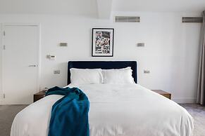 Hausd - Piccadilly Circus