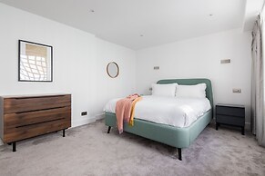 Hausd - Piccadilly Circus