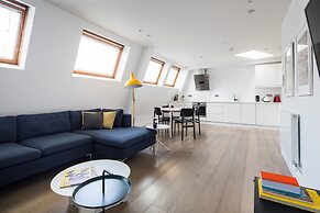 Hausd - Piccadilly Circus