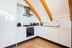 Hausd - Piccadilly Circus