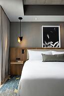 Humaniti Hotel Montreal, Autograph Collection