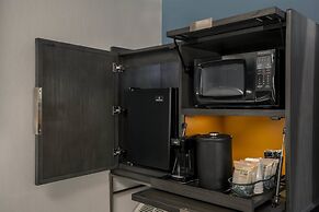 Courtyard by Marriott Iowa City University Heights