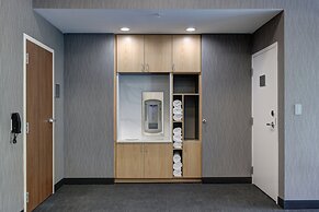 Courtyard by Marriott Iowa City University Heights