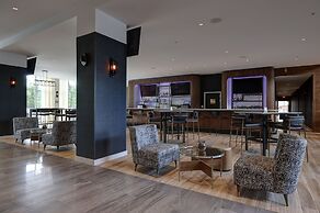 Courtyard by Marriott Iowa City University Heights