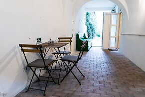 Tischler Apartment & Studio