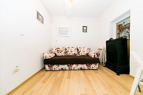 Tischler Apartment & Studio