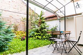 Tischler Apartment & Studio