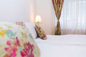 Tischler Apartment & Studio