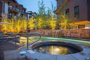 1-village Inn Plaza 16