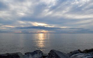 The Tilghman Island Inn