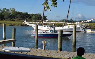 The Tilghman Island Inn