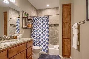 Guadalupe River Oasis Rg 211 2 Bedroom Condo by RedAwning