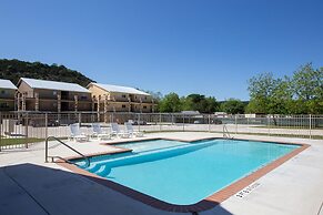 Guadalupe River Oasis Rg 211 2 Bedroom Condo by RedAwning