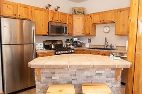 8750 Trappers Crossing 2 Bedroom Condo by RedAwning