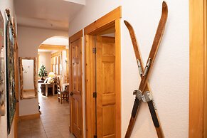 8750 Trappers Crossing 2 Bedroom Condo by RedAwning