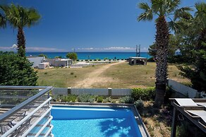 Beachfront Villa Alexandra in Skala