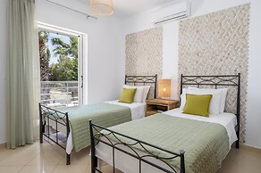 Beachfront Villa Alexandra in Skala