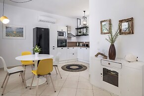 Beachfront Villa Alexandra in Skala