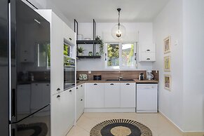 Beachfront Villa Alexandra in Skala