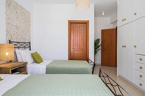 Beachfront Villa Alexandra in Skala