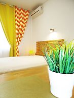 Apartments on Yuzhnaya 25