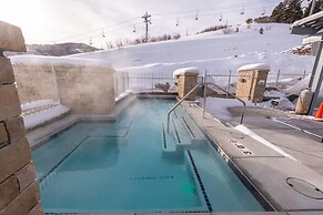 Apex by Luxury Mountain Destinations