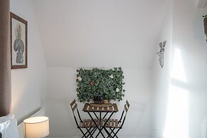 Phénix Central - Huge 3 Bed Apt.