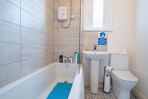 Phénix Central - Huge 3 Bed Apt.