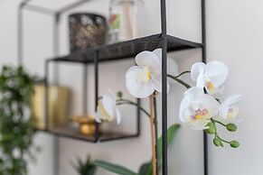 Phénix Central - Huge 3 Bed Apt.