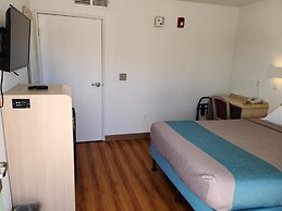 Motel 9 Las Cruces