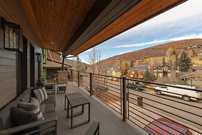 DV Loop Old Town Home by Luxury Mountain Destinations