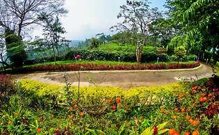 Deluxe Twin Room In British Bungalow