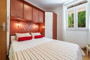 Apartment Ivona With Teracce