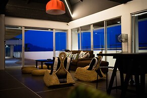 Thalay Cha Am Dorm Room of 4 Beds, A Co-living With Million Dollar Vie