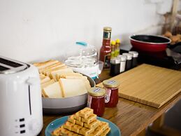 Thalay Cha Am Dorm Room of 6 Beds, A Co-living With Million Dollar Vie