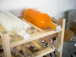 Thalay Cha Am Dorm Room of 6 Beds, A Co-living With Million Dollar Vie