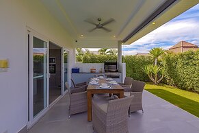 Modern 3 Bedroom Pool Villa MP67