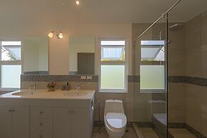 Modern 3 Bedroom Pool Villa MP67